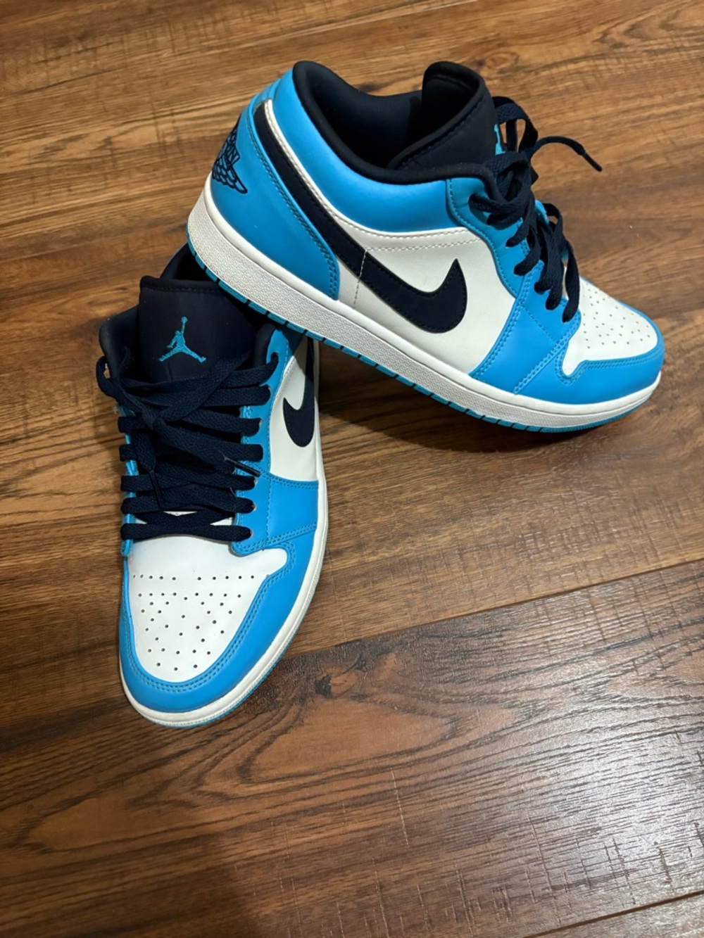 Men’s Nike Air Jordan 1 Low ‘UNC’ size 9